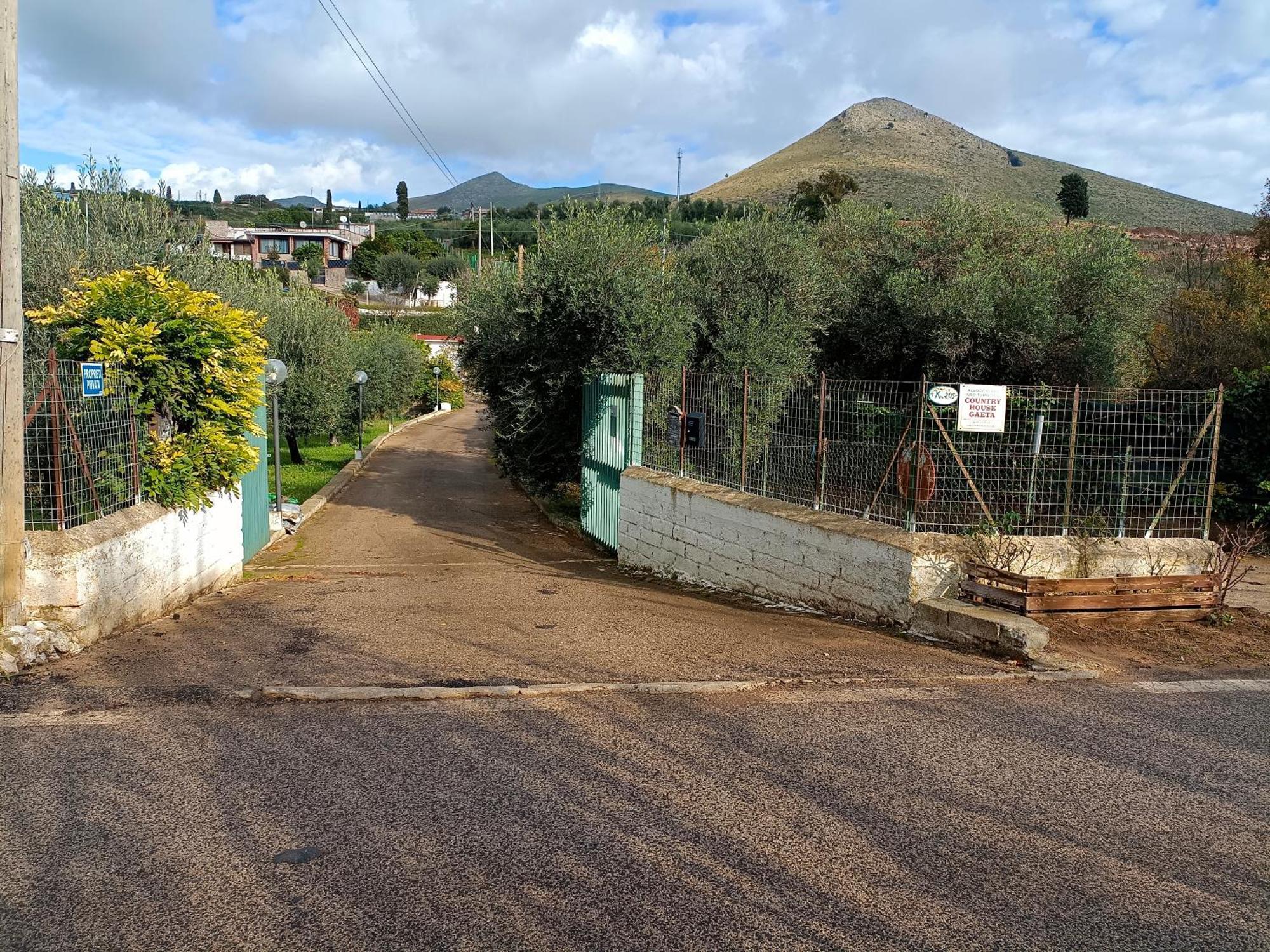 Country House Γκαέτα Εξωτερικό φωτογραφία